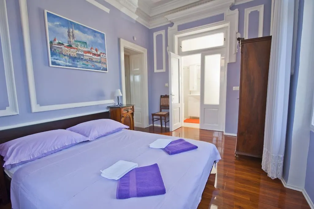 Apartman Isadora Opatija 0*,  Croatia